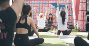 melbourne rooftop yoga - Pullman Melbourne 1